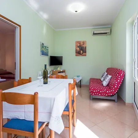 Apartments Maria Porec Exterior photo